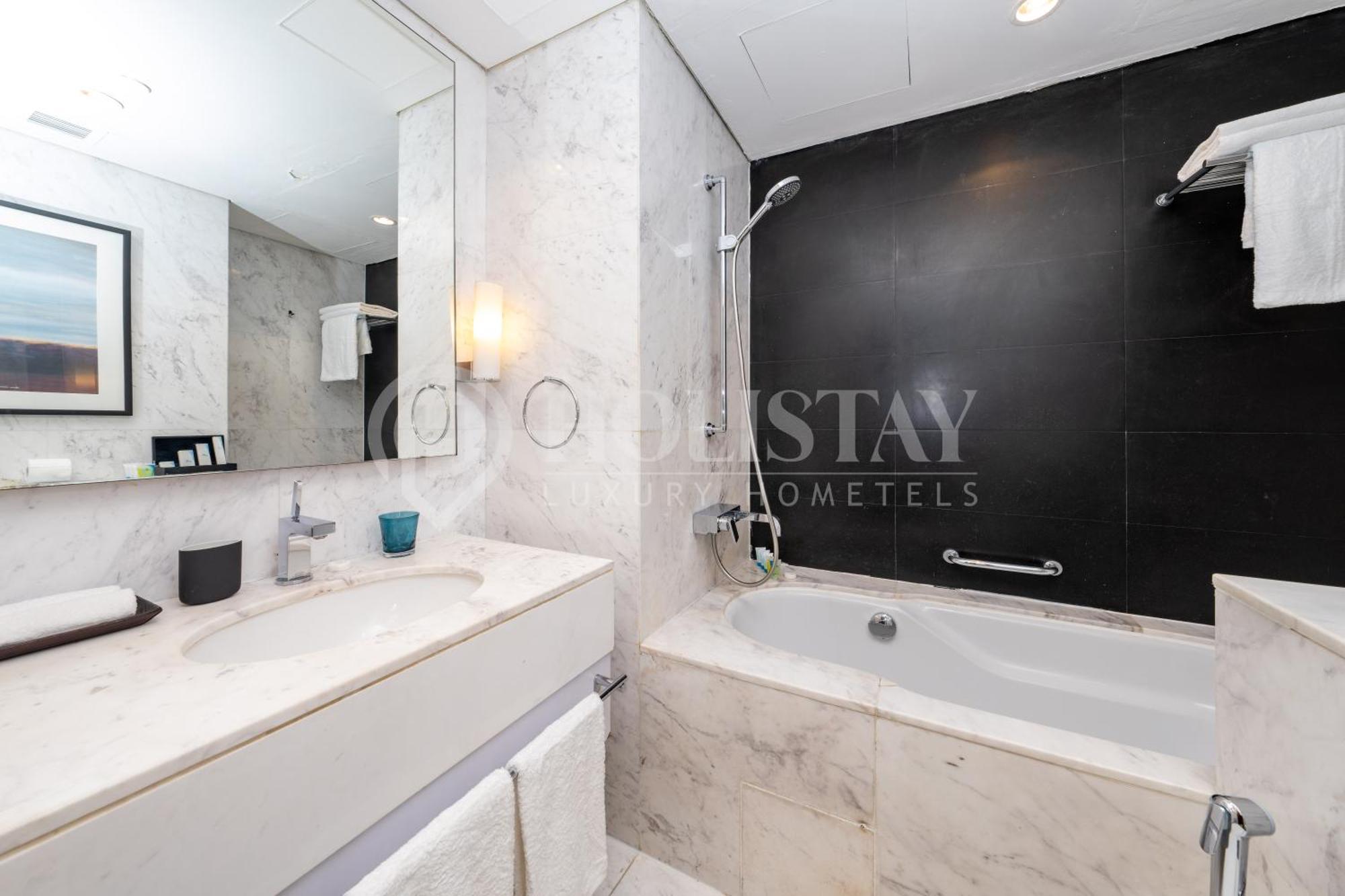 Holistay Luxury Homes - Burj Khalifa View - Direct Access Dubai Mall Exteriör bild